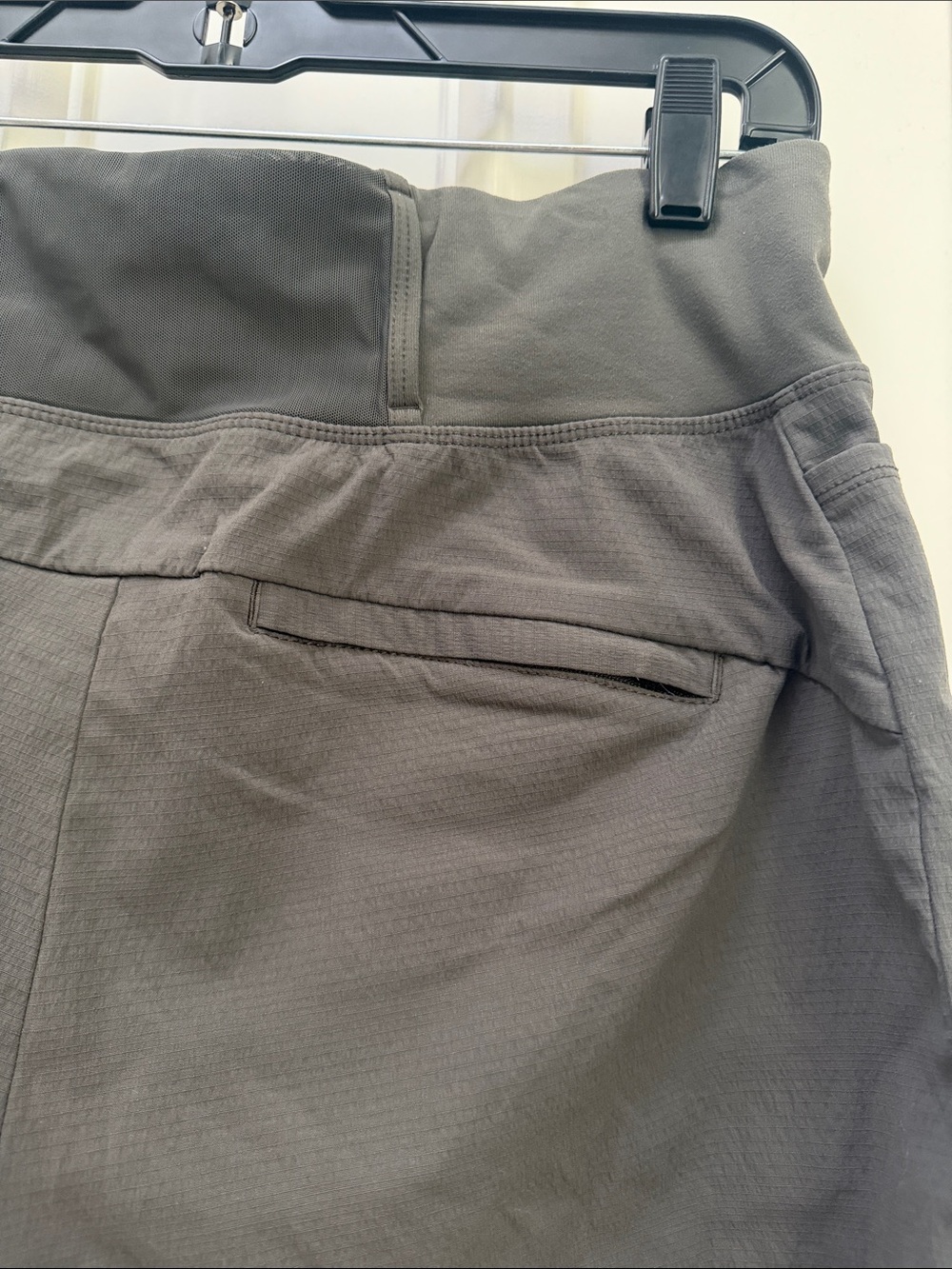 Athleta Trekkie Short - Picture 4 of 9